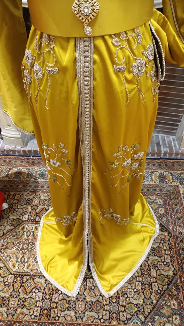 Caftan marocain d'occasion grande taille — taille 44-46 — photo 9