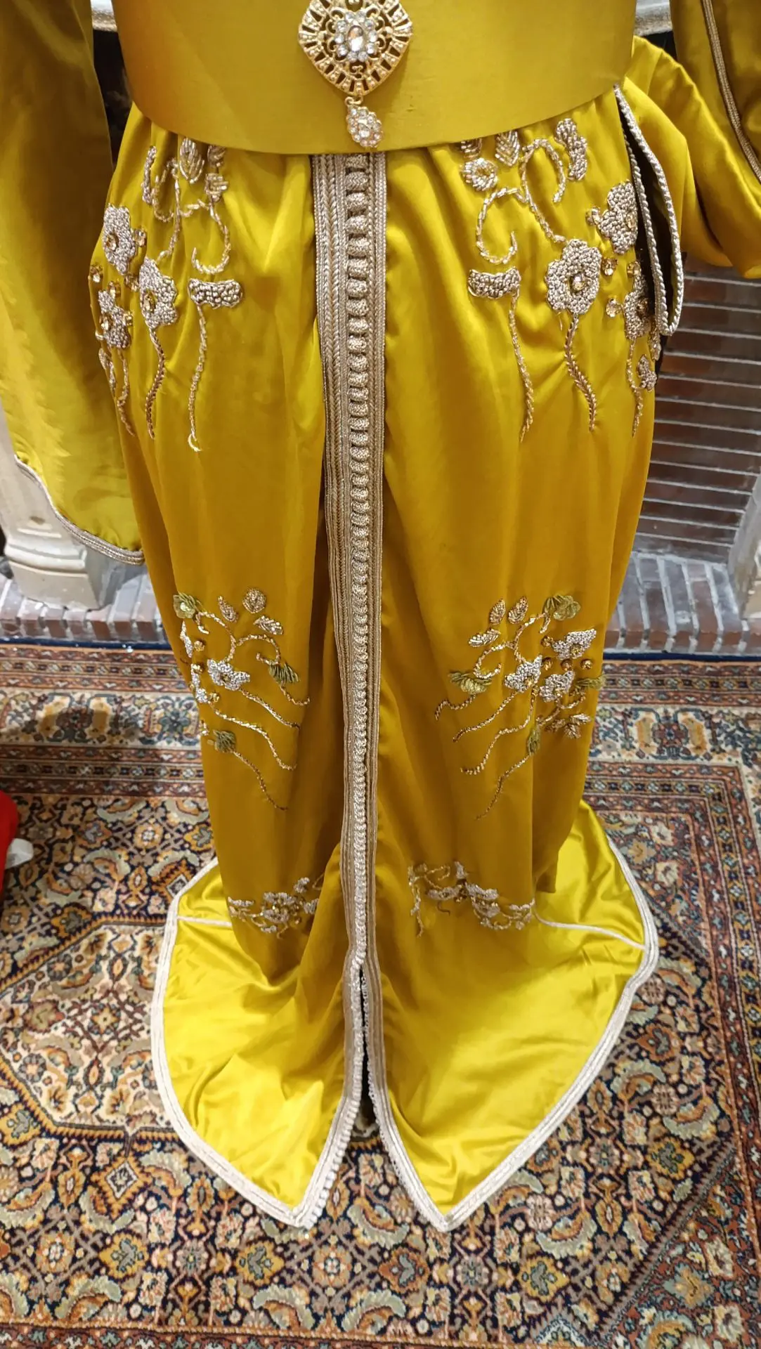 caftan marocain d'occasion grande taille – Image 9