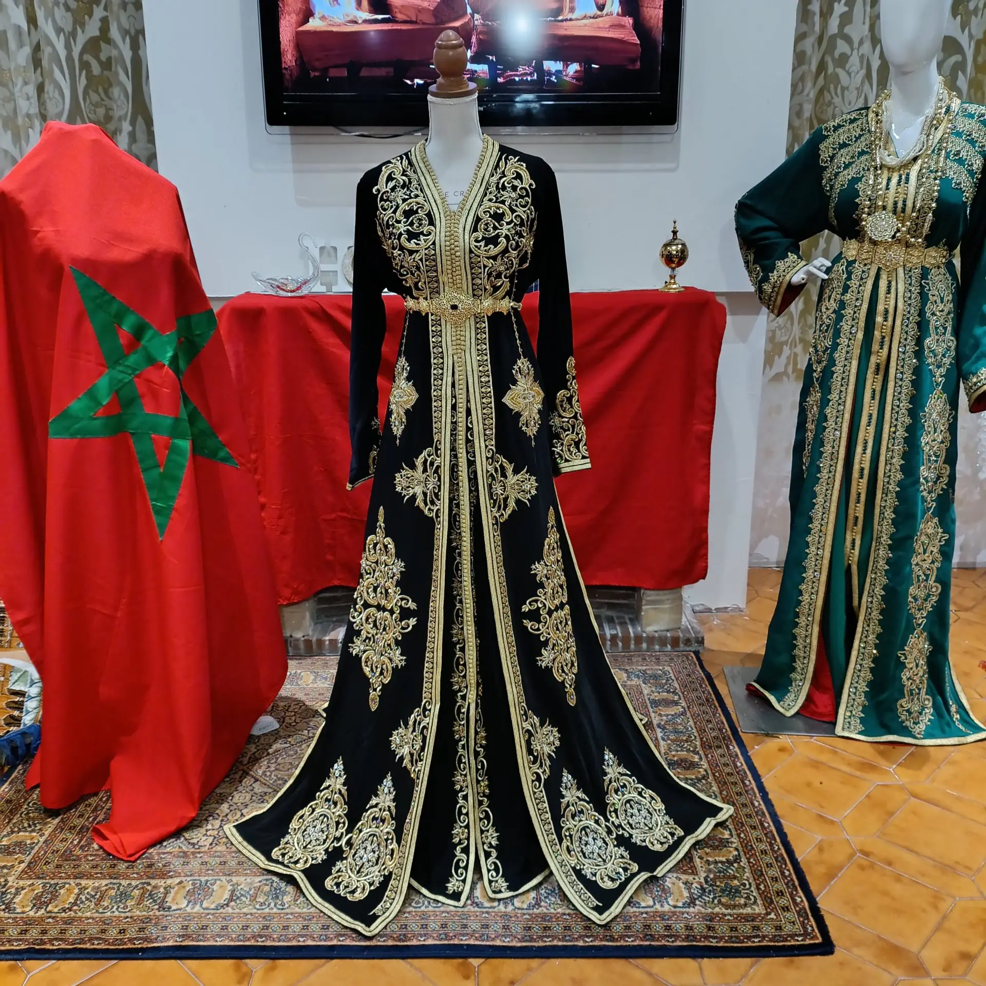 caftan marocain neuf - Takchita deux pièces