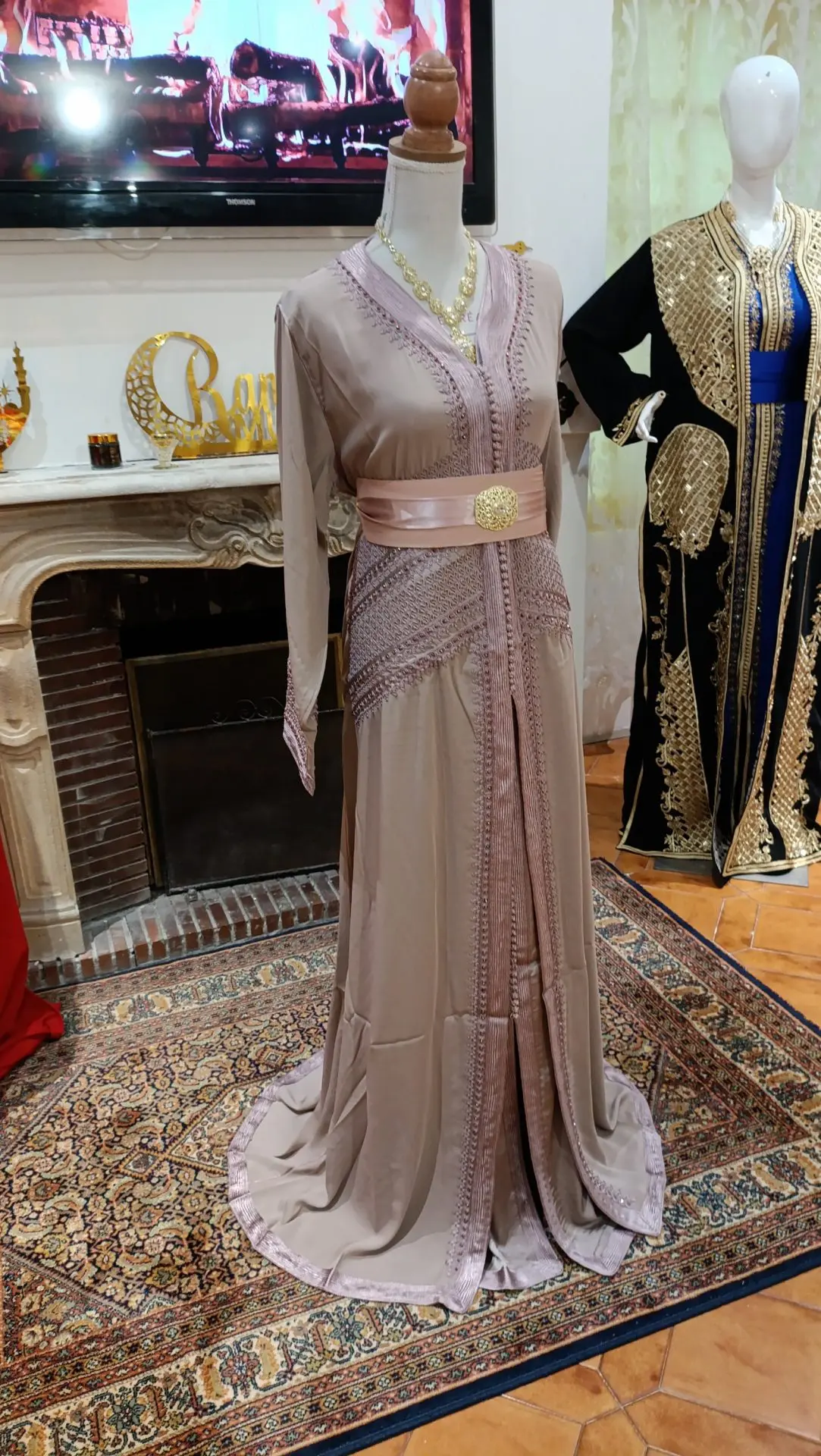 caftan marocain neuf - Grande Taille - Takchita deux pièces – Image 3