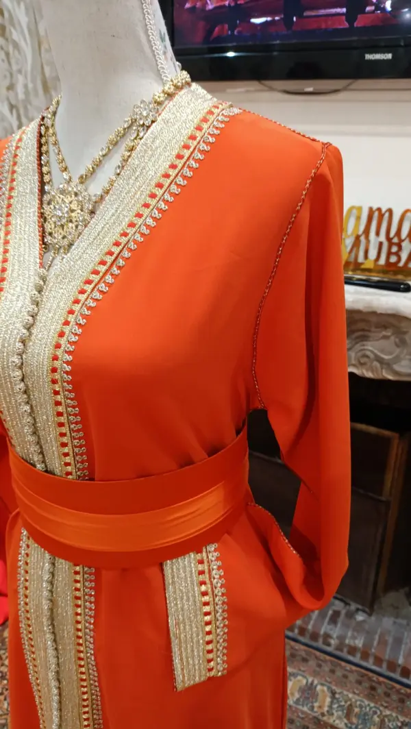 Caftan marocain d'occasion — taille 40-42 — photo 4
