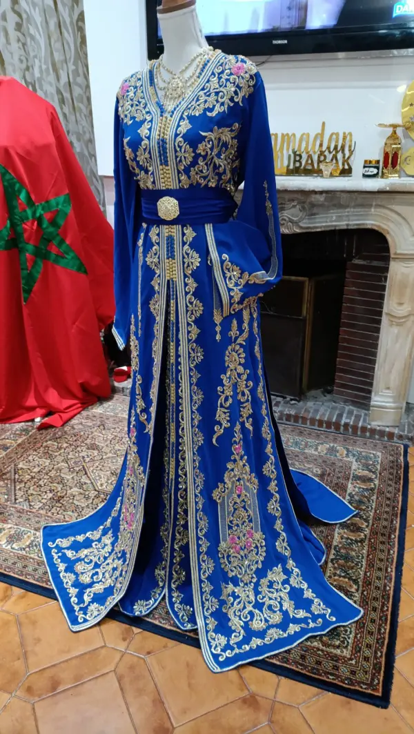 Takchita marocaine neuve deux pièces — taille 42-44 — photo 5