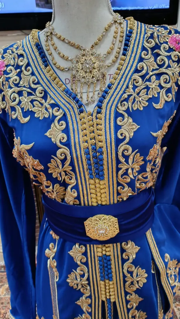 Takchita marocaine neuve deux pièces — taille 42-44 — photo 9