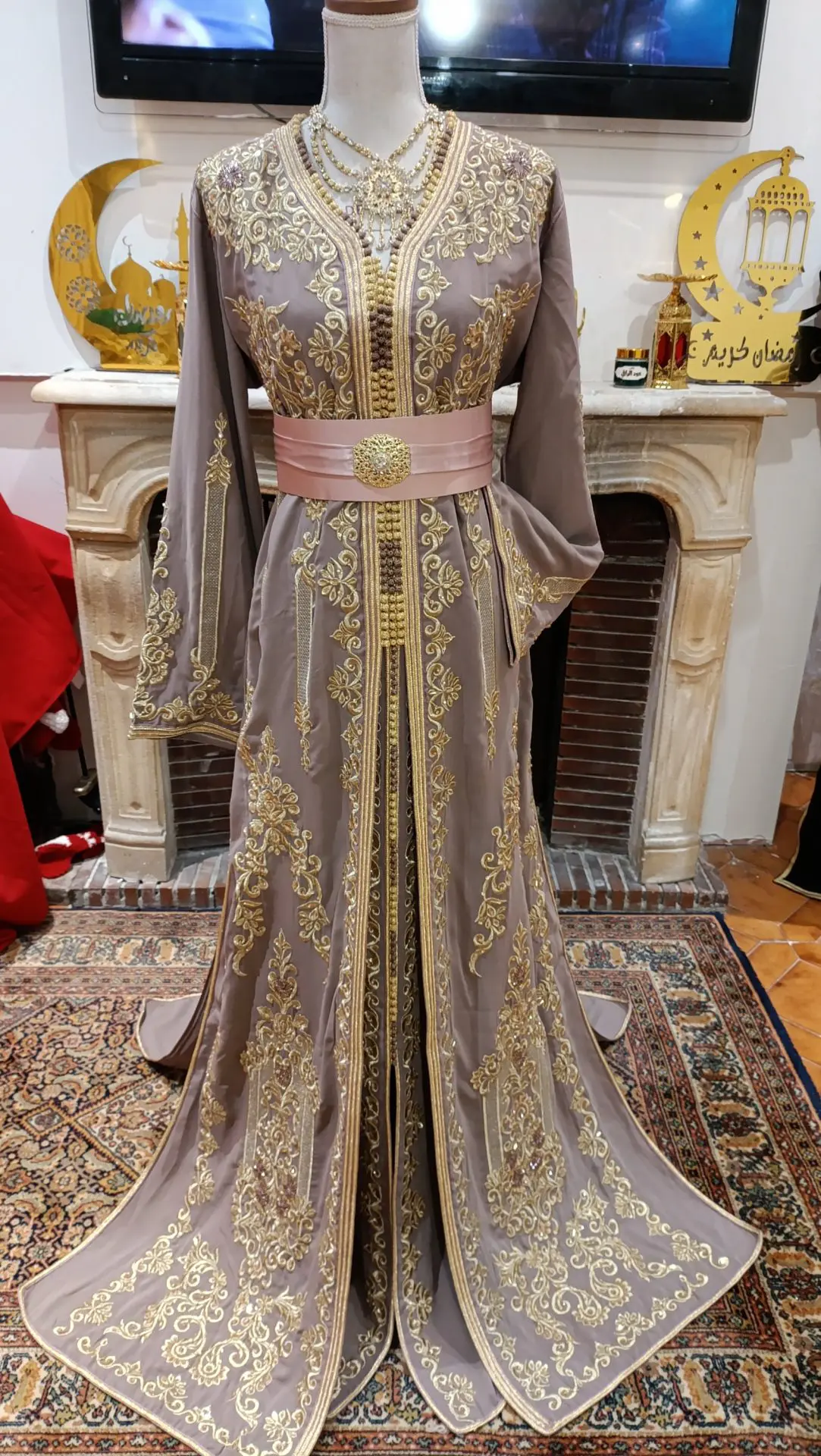 caftan marocain neuf - Takchita deux pièces – Image 4