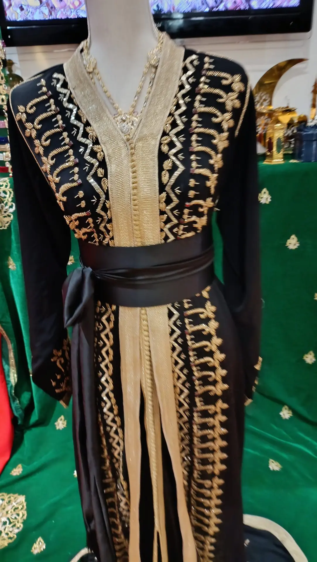 caftan marocain d'occasion – Image 6