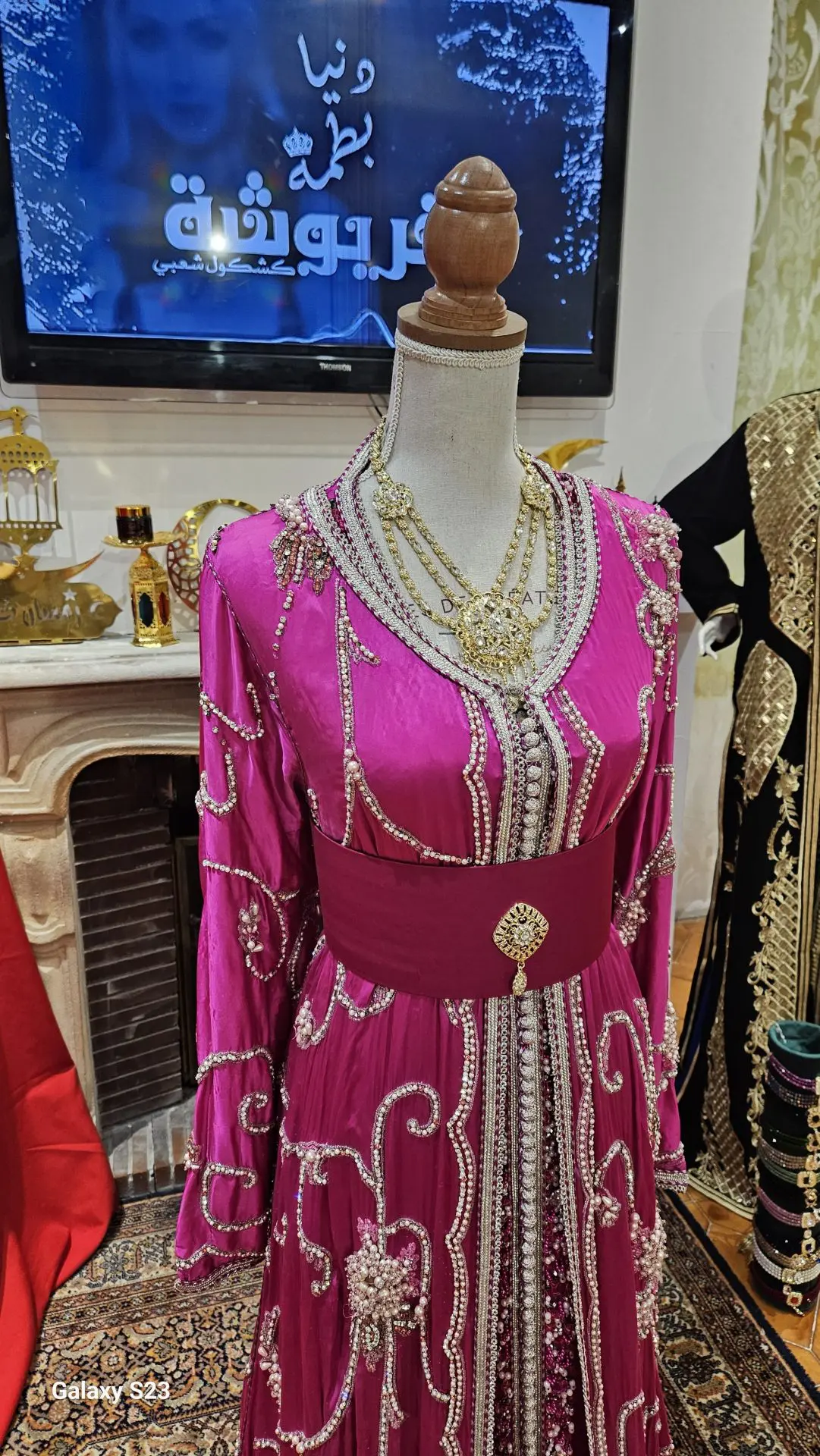 caftan marocain d'occasion – Image 2