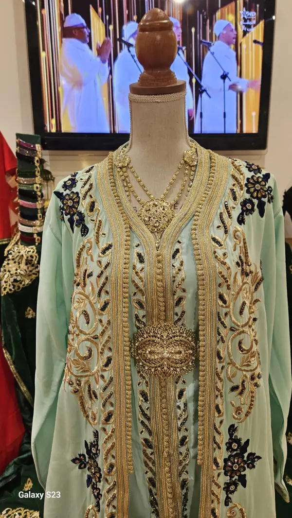Caftan marocain neuf grande taille — taille 44-46 — photo 7