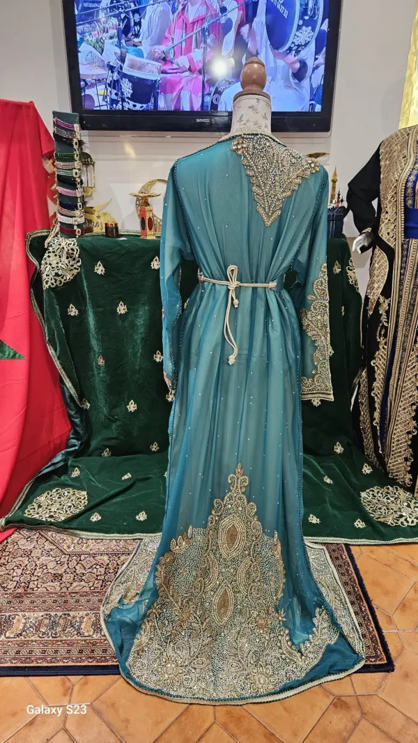 Caftan marocain neuf — taille 40-42 — photo 4