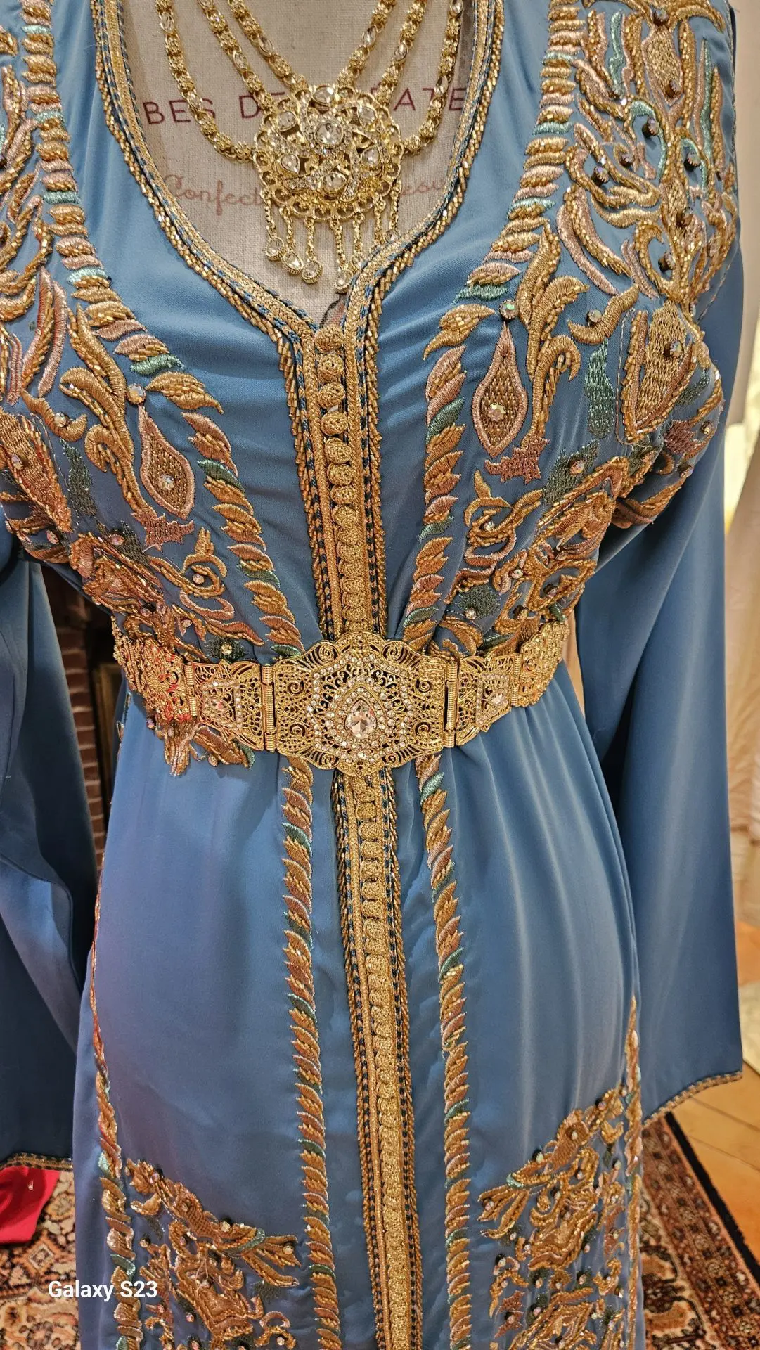 caftan marocain d'occasion grande taille – Image 2