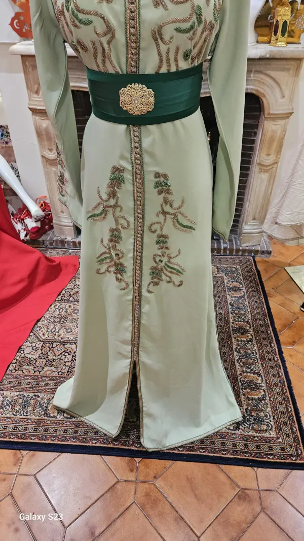 Caftan marocain d'occasion — taille 40-42 — photo 5