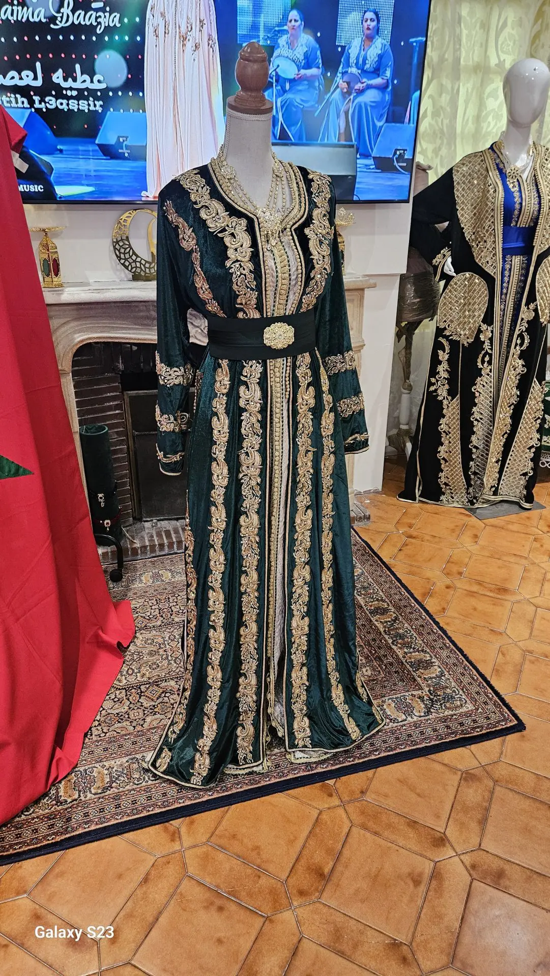 caftan marocain d'occasion – Image 2