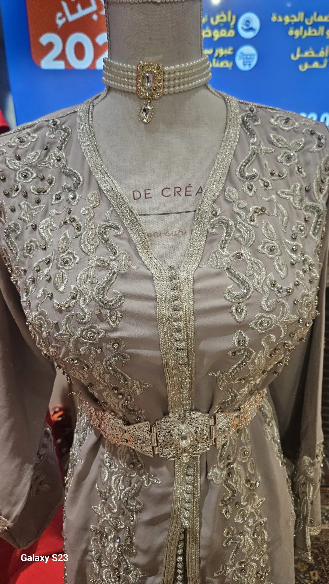 caftan marocain d'occasion – Image 3