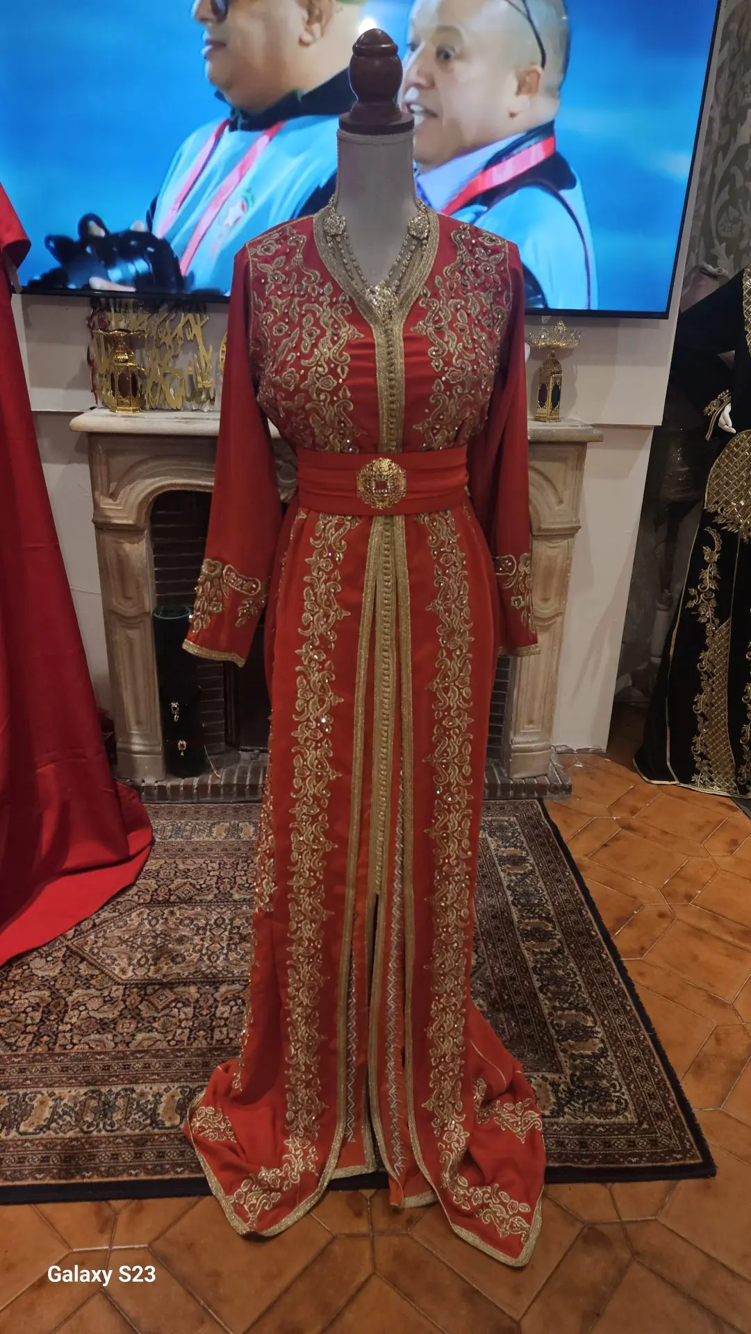 caftan marocain d'occasion – Image 2