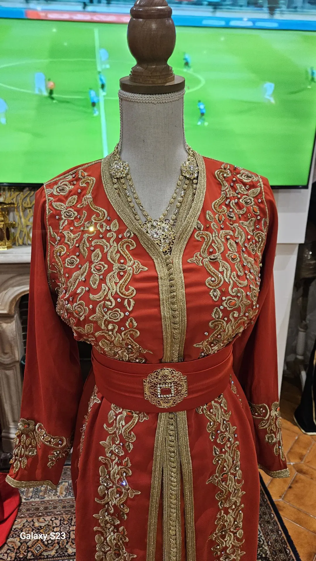 caftan marocain d'occasion – Image 3