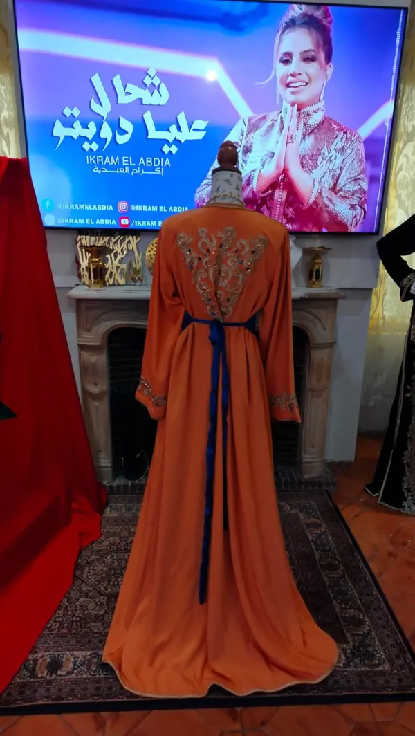 Caftan marocain d'occasion quasi neuf — taille 40-42 — photo 2