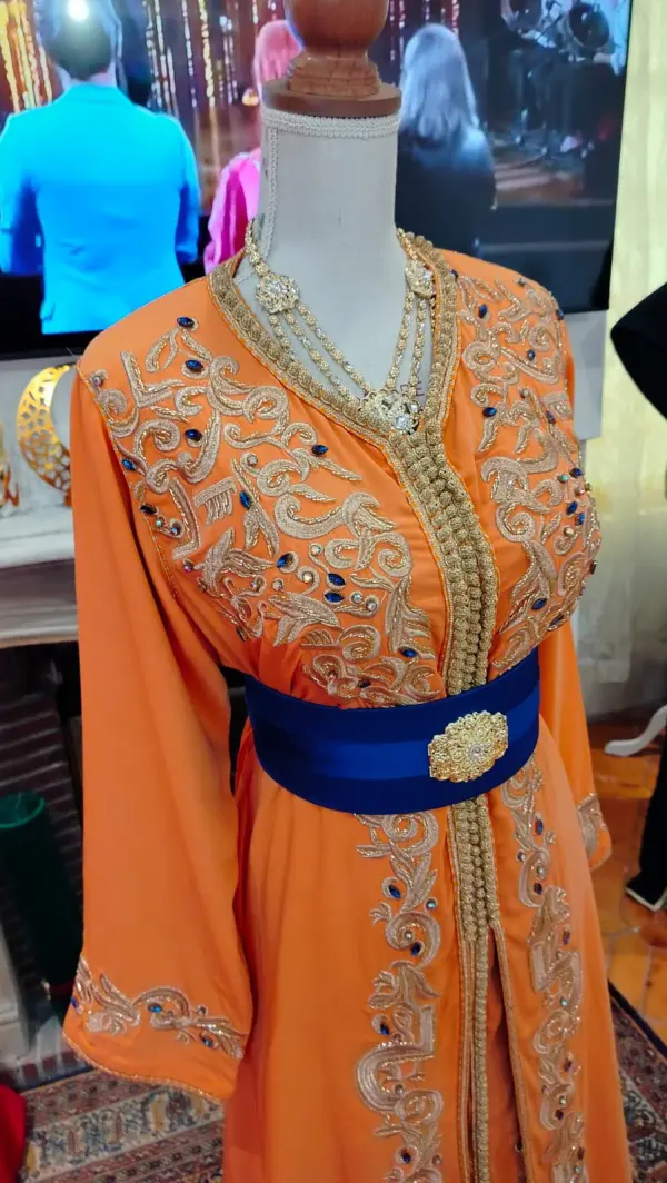 Caftan marocain d'occasion quasi neuf — taille 40-42 — photo 12