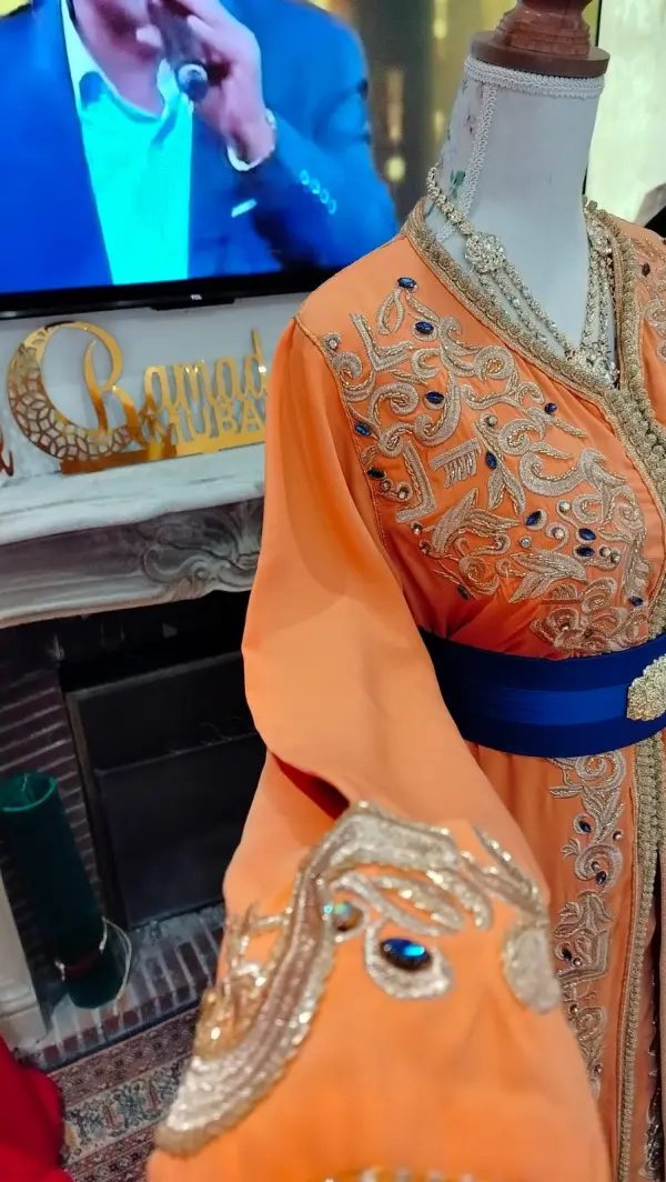 Caftan marocain d'occasion quasi neuf — taille 40-42 — photo 3