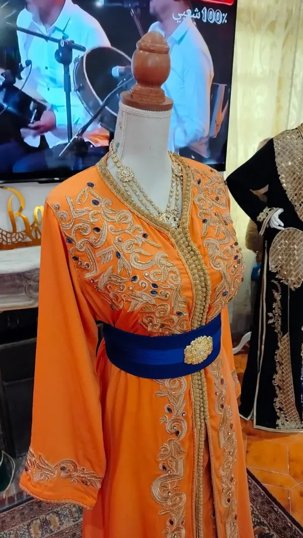 Caftan marocain d'occasion quasi neuf — taille 40-42 — photo 6