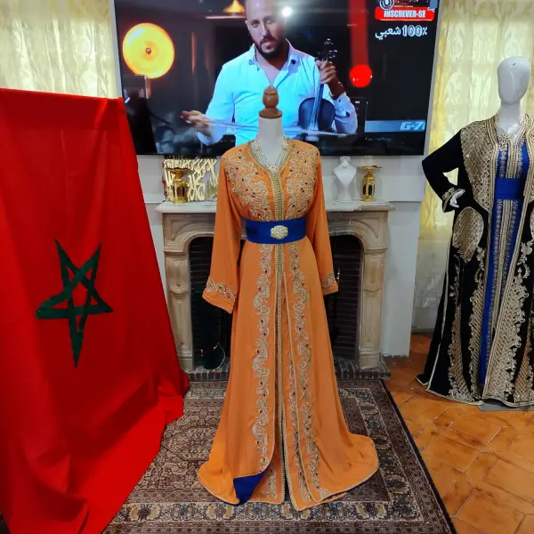 Caftan marocain d'occasion quasi neuf — taille 40-42