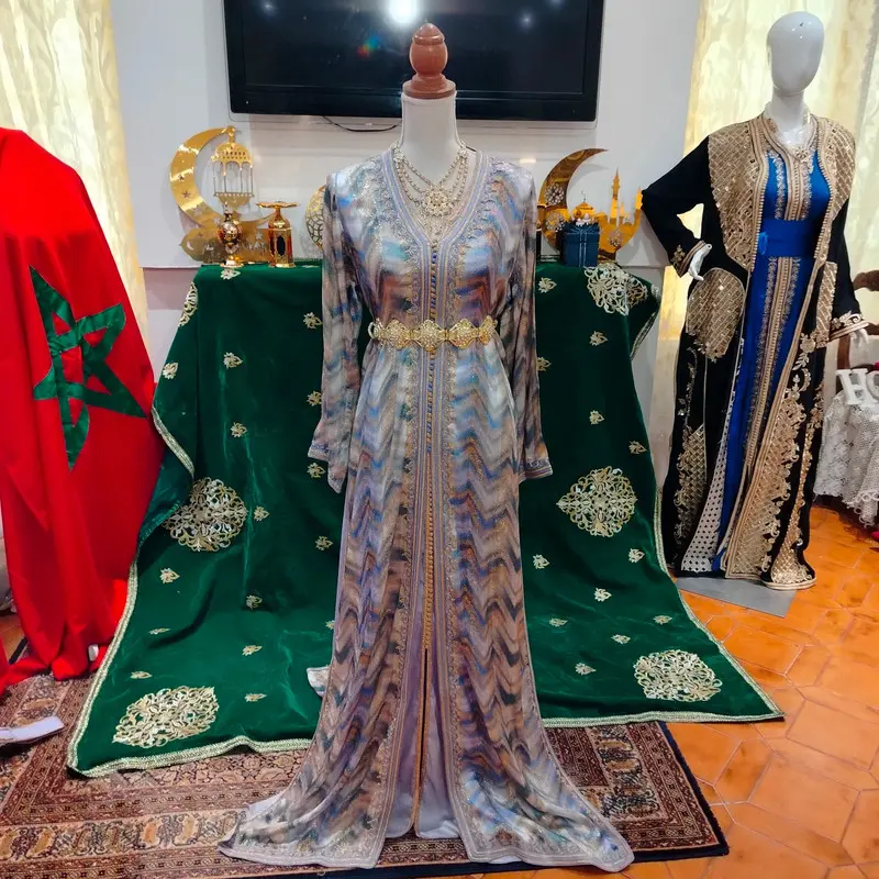 caftan marocain d'occasion - Takchita deux pièces
