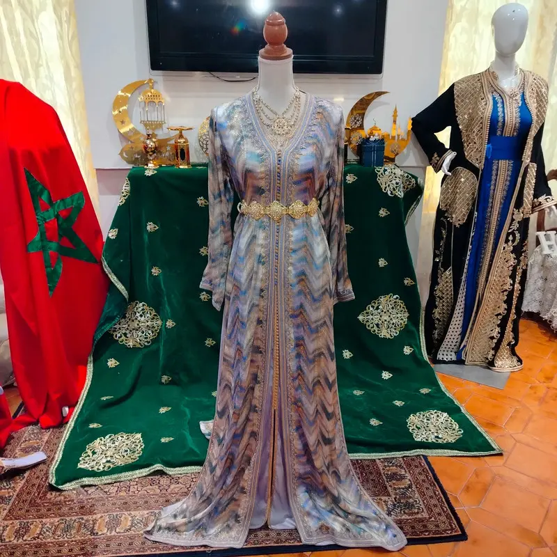 caftan marocain d'occasion - Takchita deux pièces – Image 5
