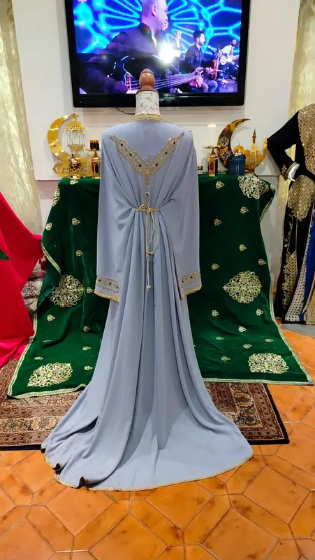 caftan marocain d'occasion Grande taille- Takchita deux pièces – Image 7