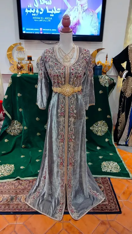 caftan marocain d'occasion – Image 3