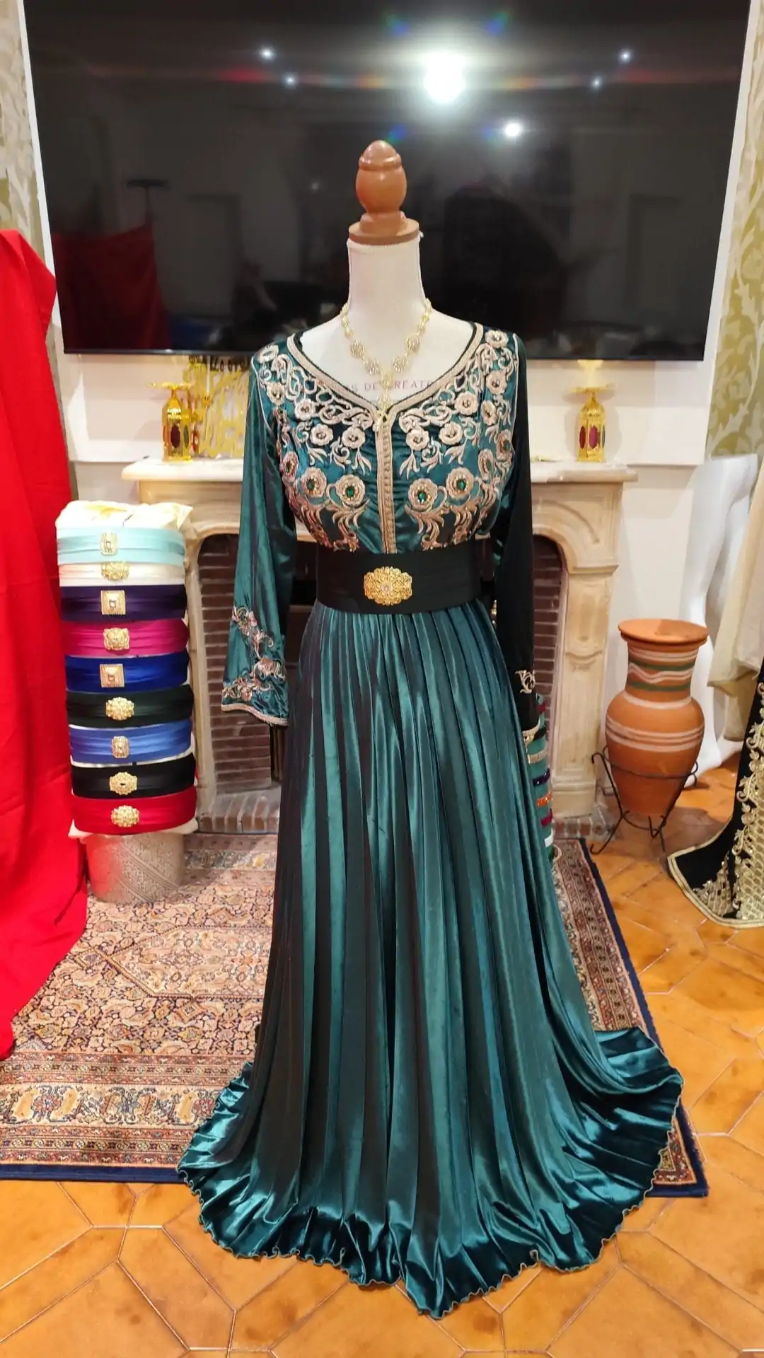 caftan marocain d occasion – Image 4