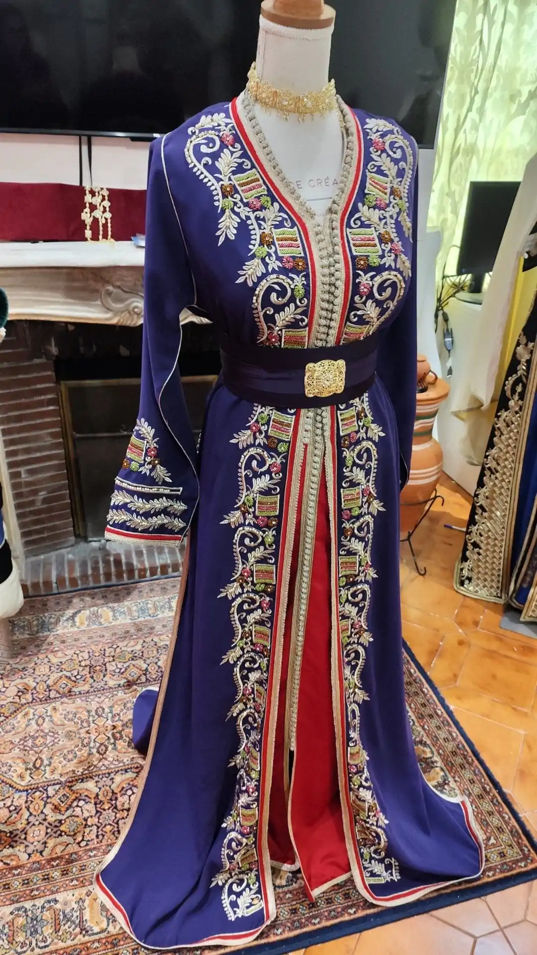 caftan marocain d occasion – Image 4