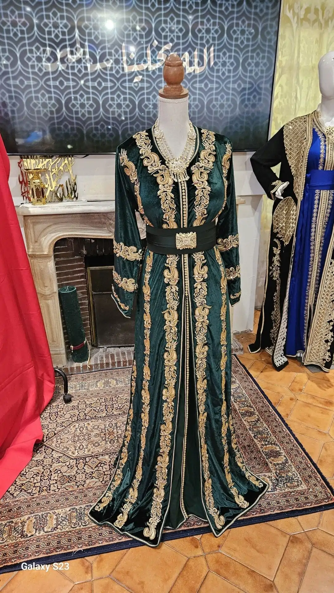 caftan marocain d'occasion quasi neuf – Image 2