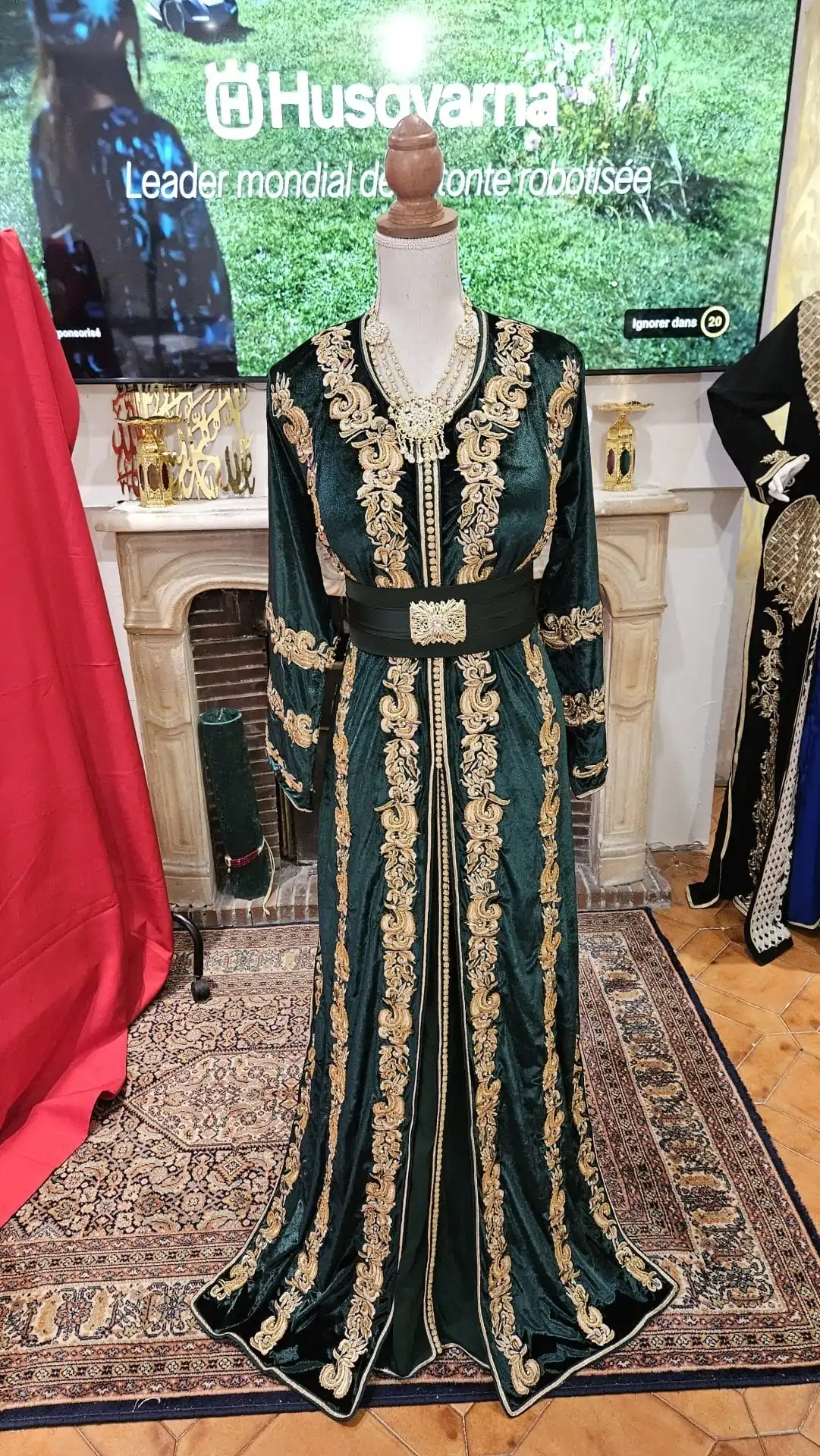 caftan marocain d'occasion quasi neuf – Image 3