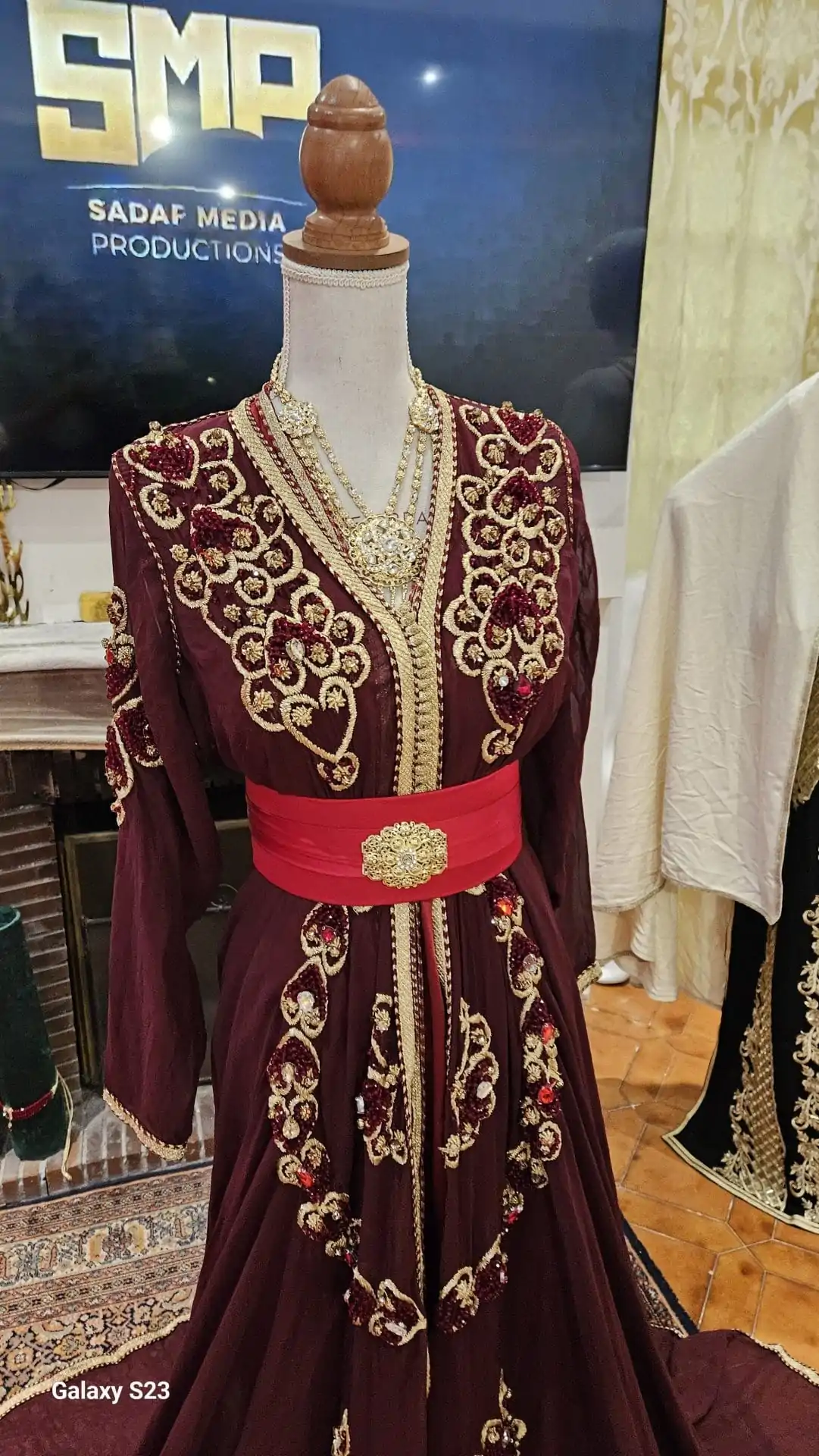 caftan marocain d'occasion – Image 2