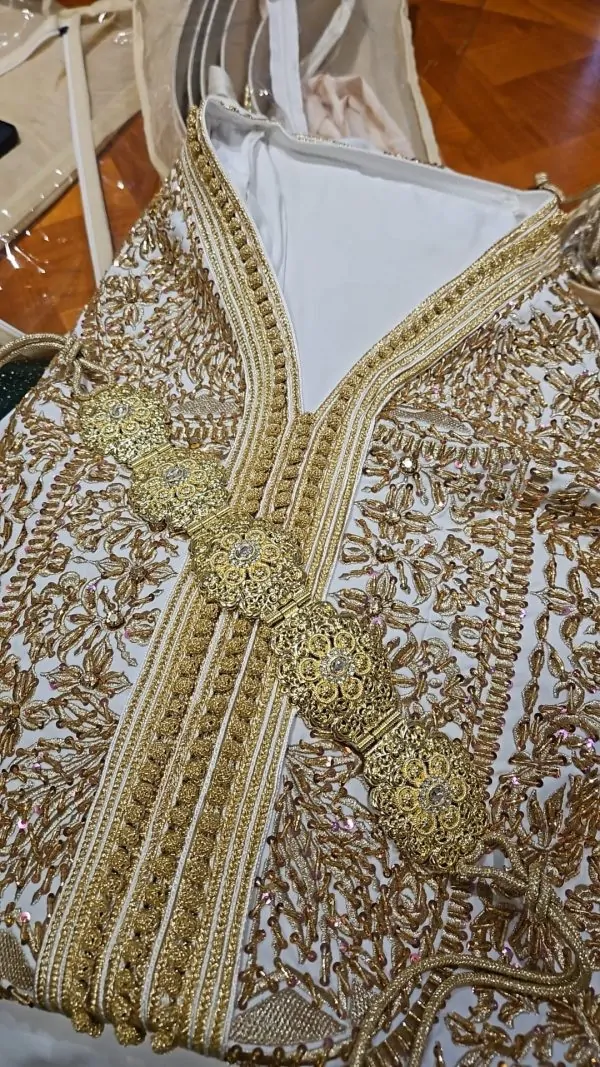 caftan marocain neuf avec ceinture