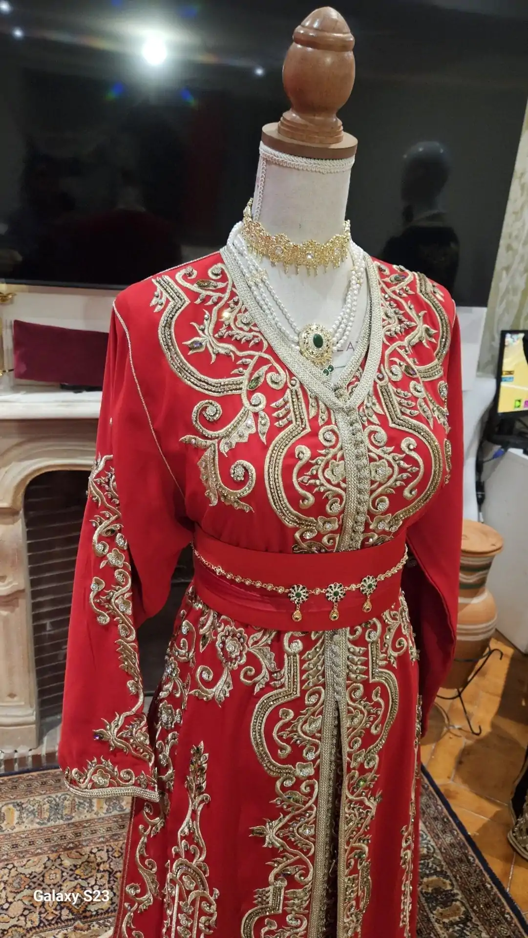 caftan marocain d'occasion – Image 10