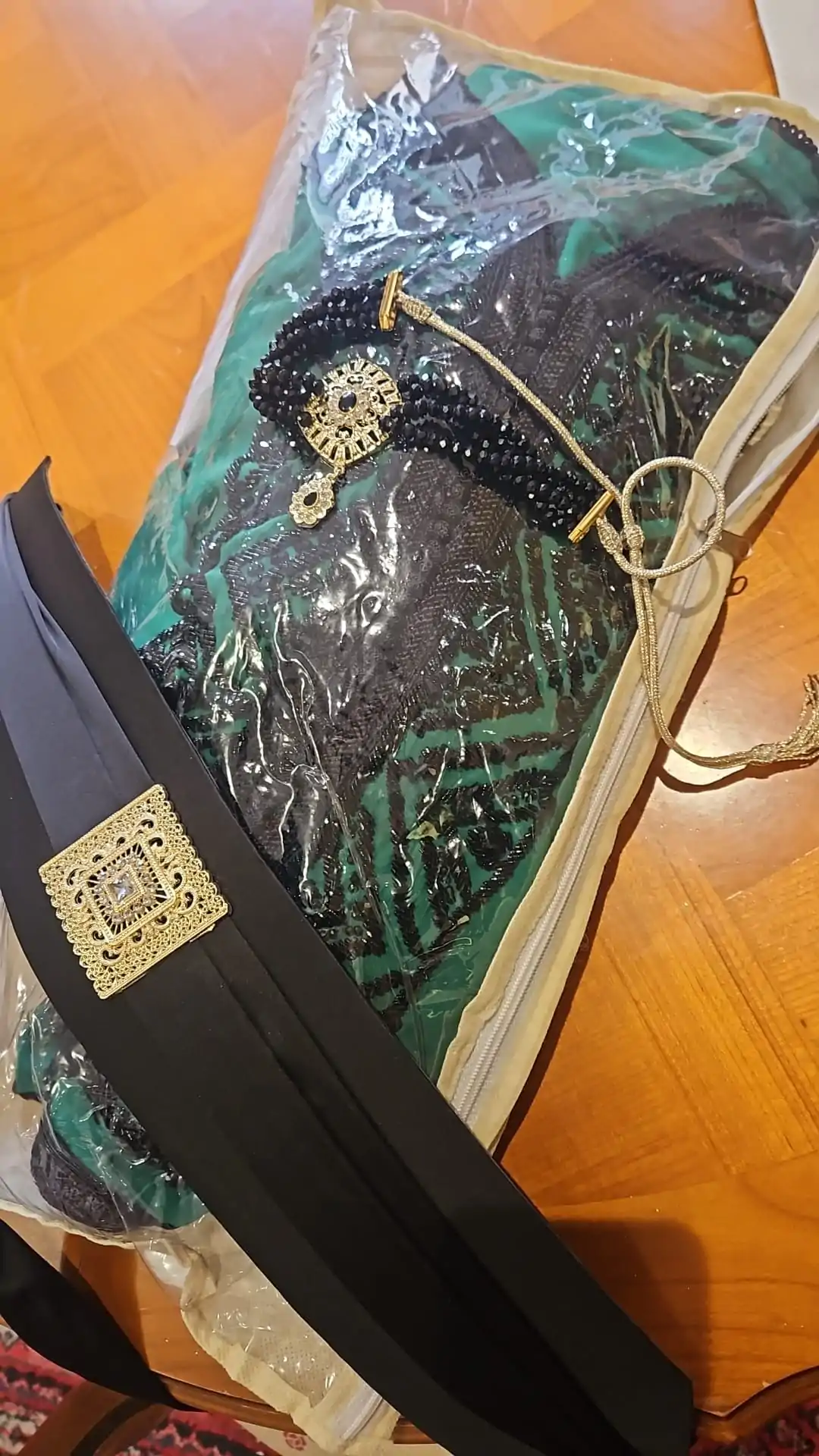 lot Caftan plus accessoires