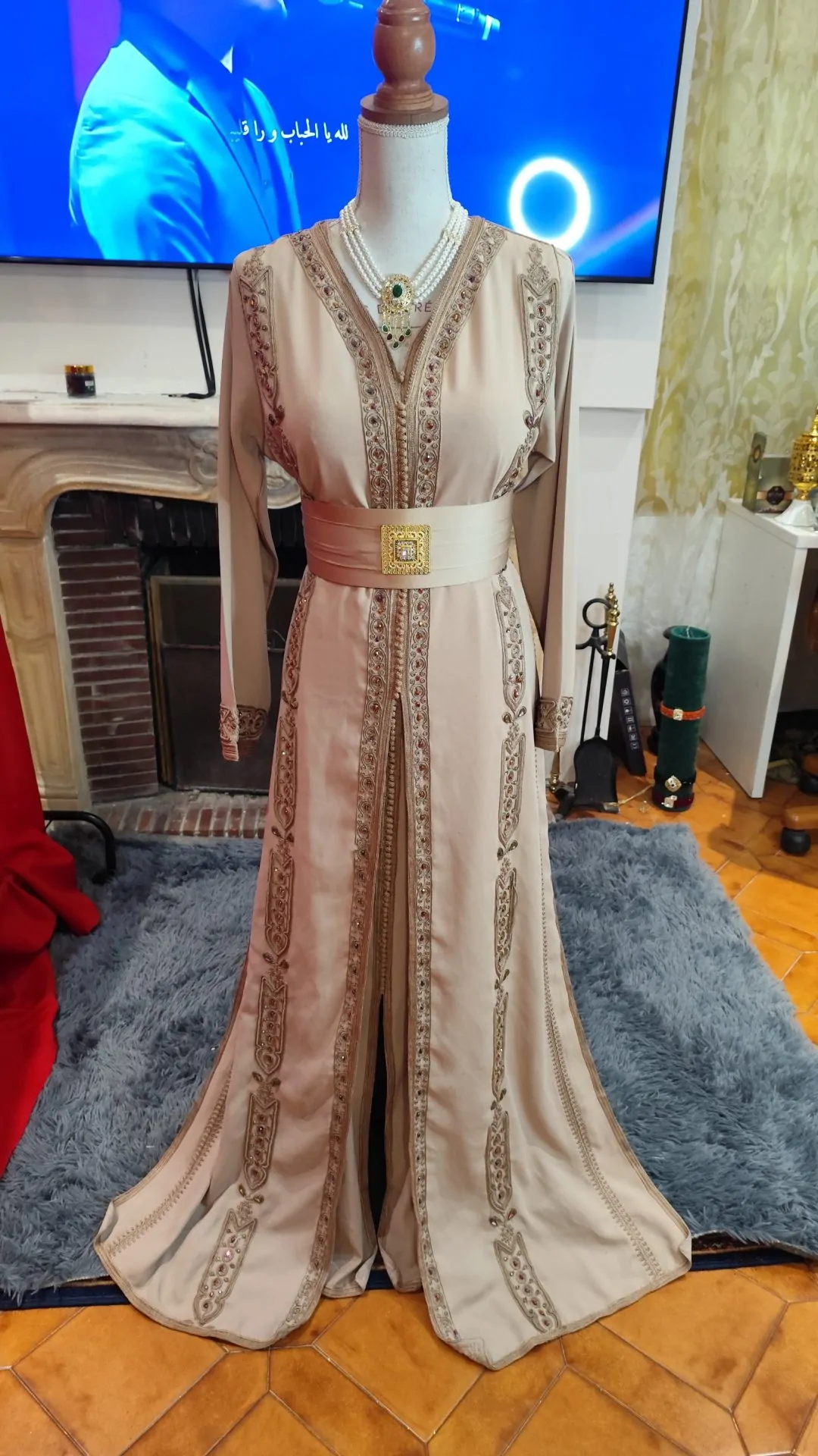 caftan marocain d occasion - takchita deux pièces – Image 2