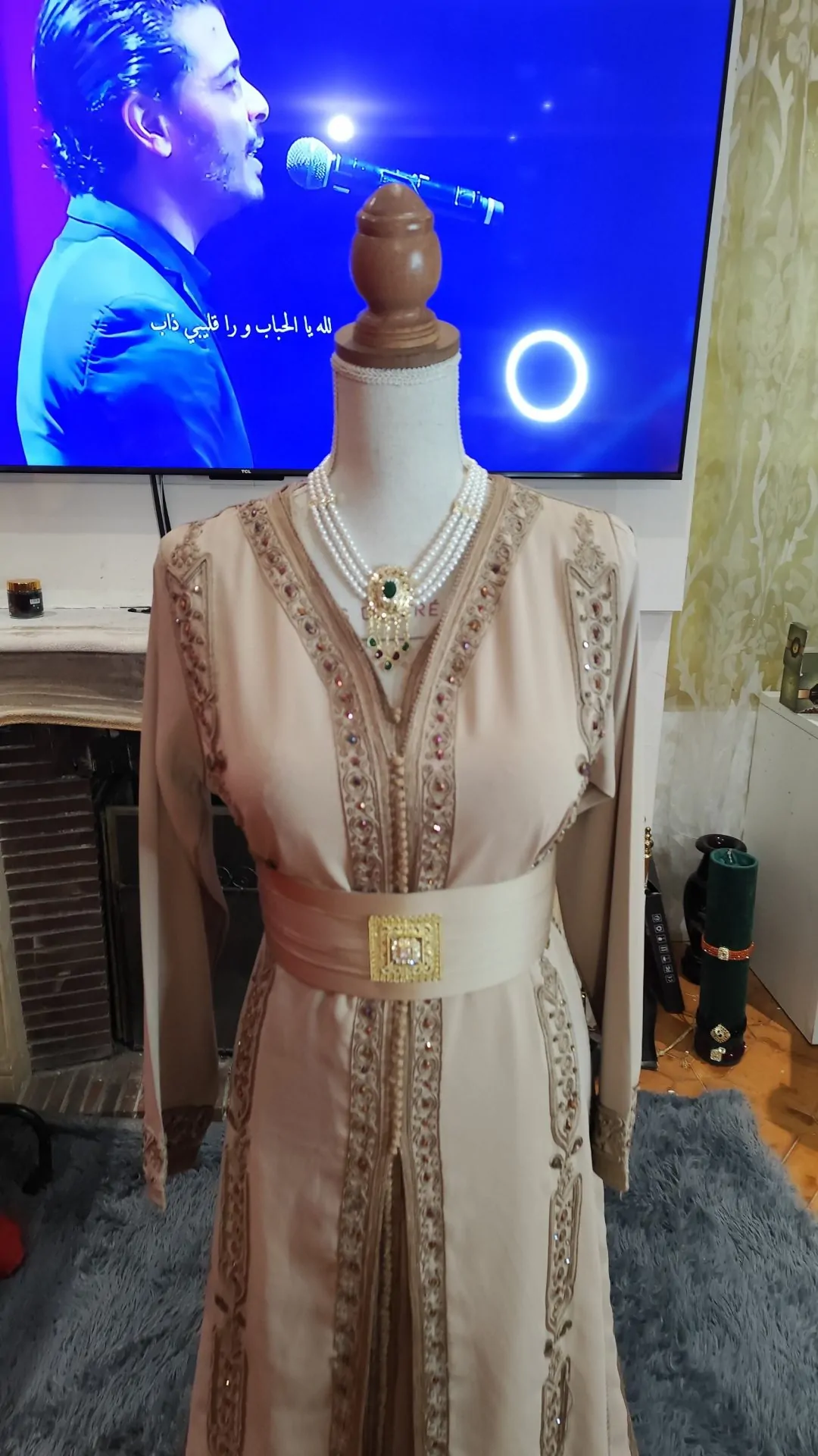 caftan marocain d occasion - takchita deux pièces – Image 7