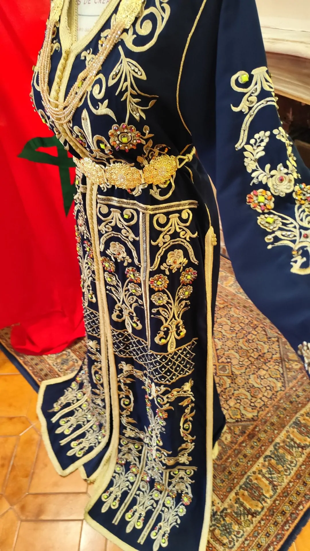 caftan marocain d occasion - takchita deux pièces – Image 9