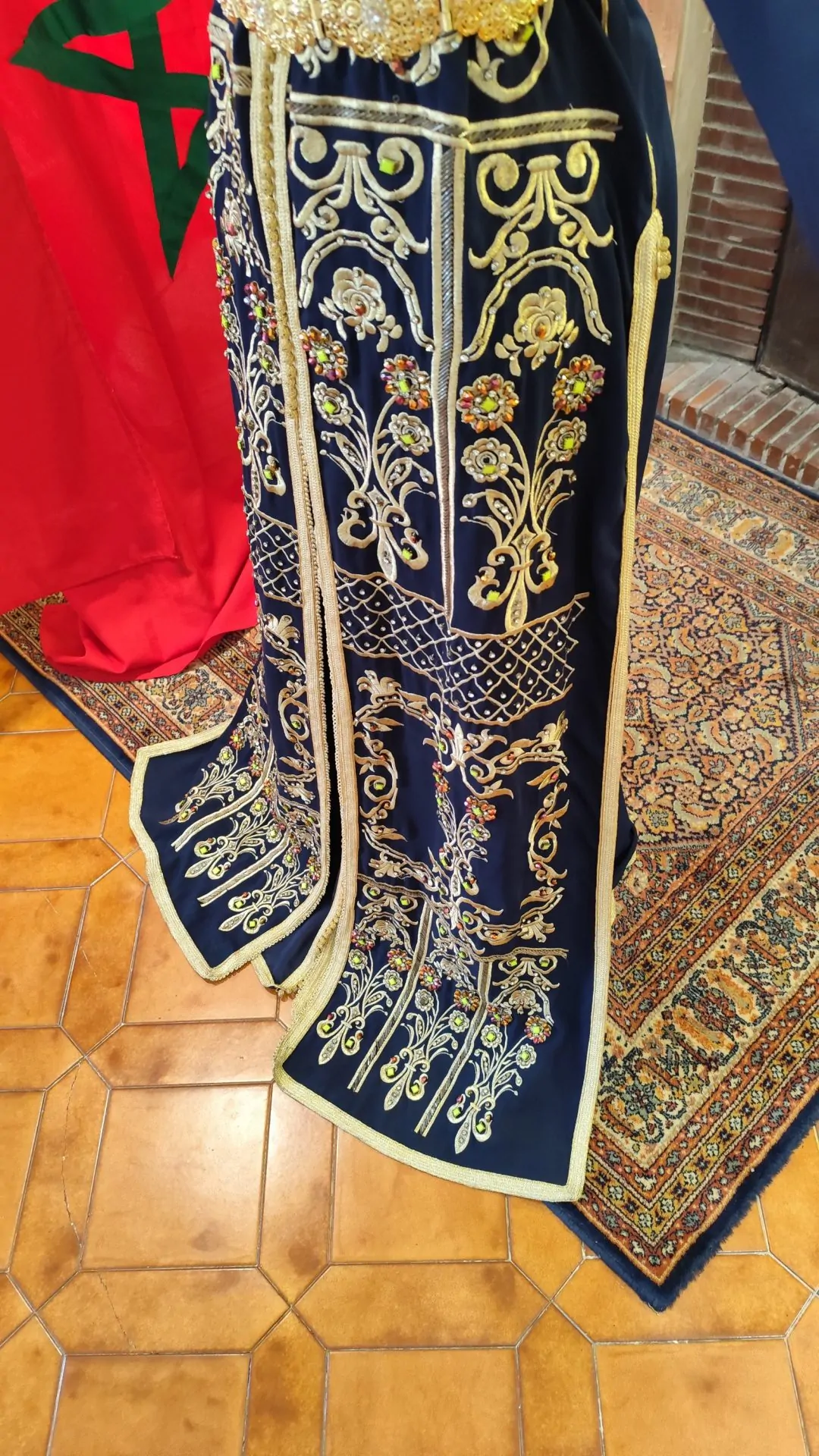 caftan marocain d occasion - takchita deux pièces – Image 14
