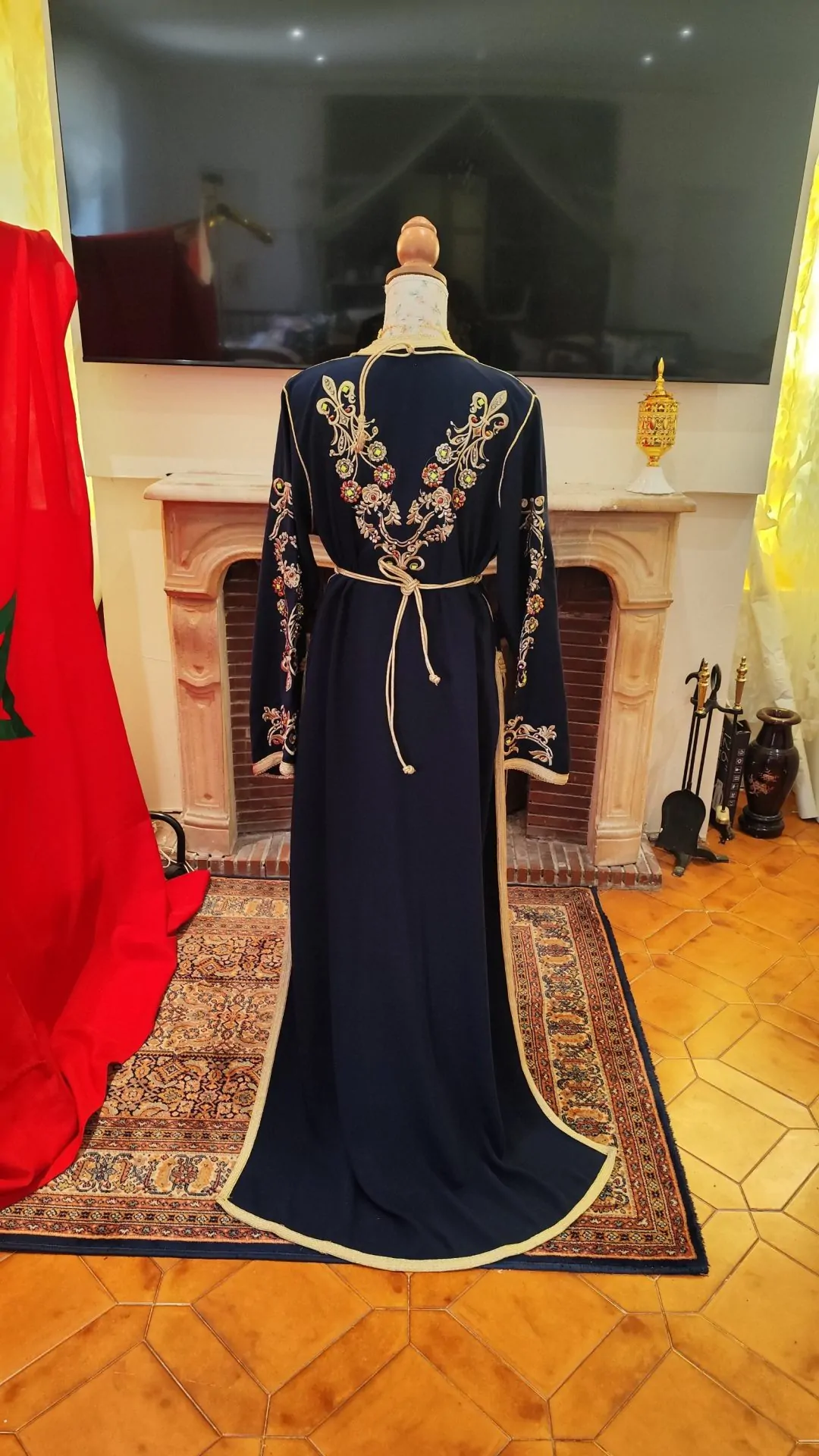caftan marocain d occasion - takchita deux pièces – Image 12