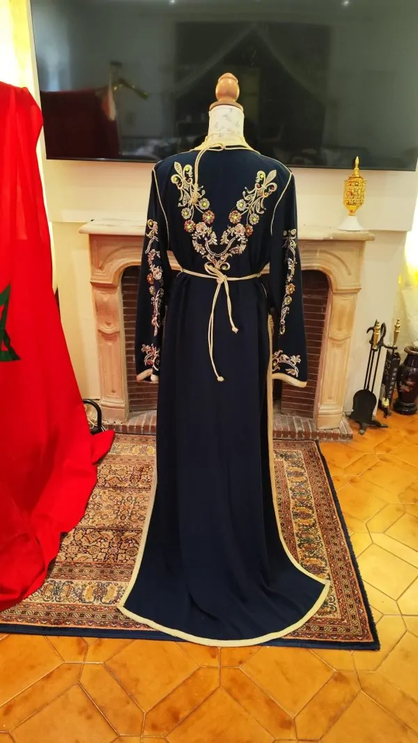 caftan marocain d occasion - takchita deux pièces — photo 5