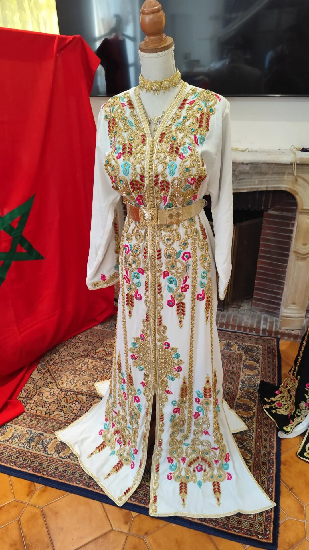 caftan marocain neuf doublé avec la ceinture – Image 11