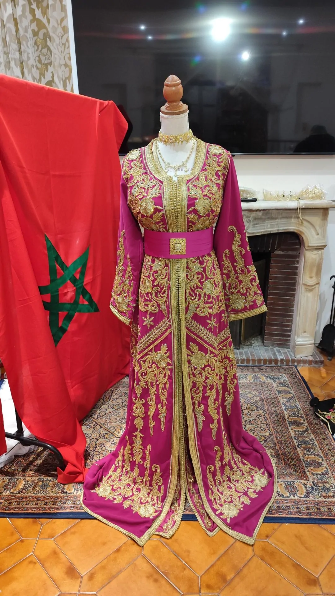 caftan marocain haute couture d occasion - Takchita deux pièces – Image 10