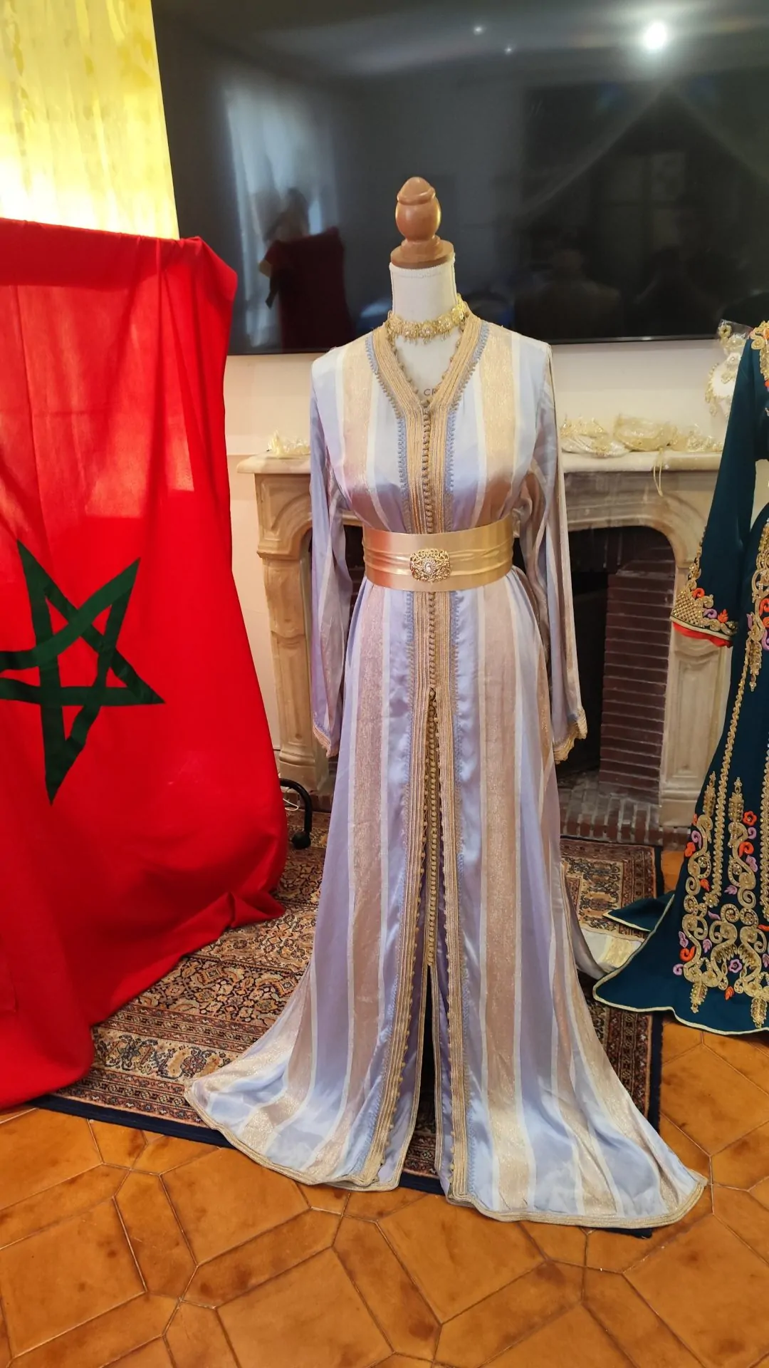 caftan marocain d occasion deux pièces – Image 5