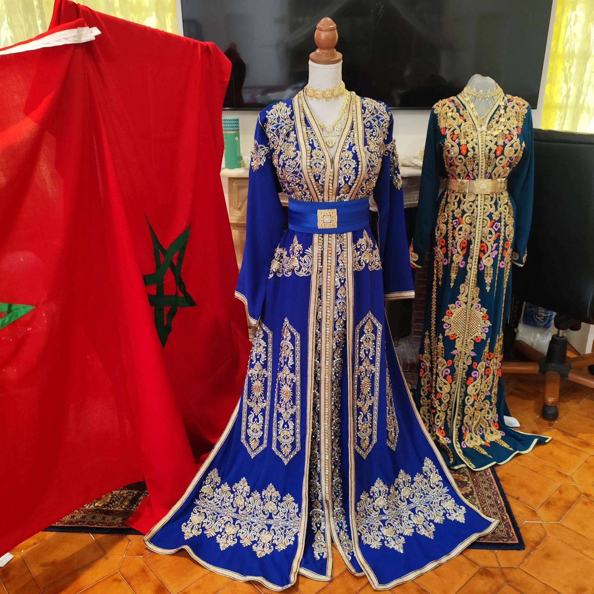 caftan marocain d occasion deux pièces – Image 16