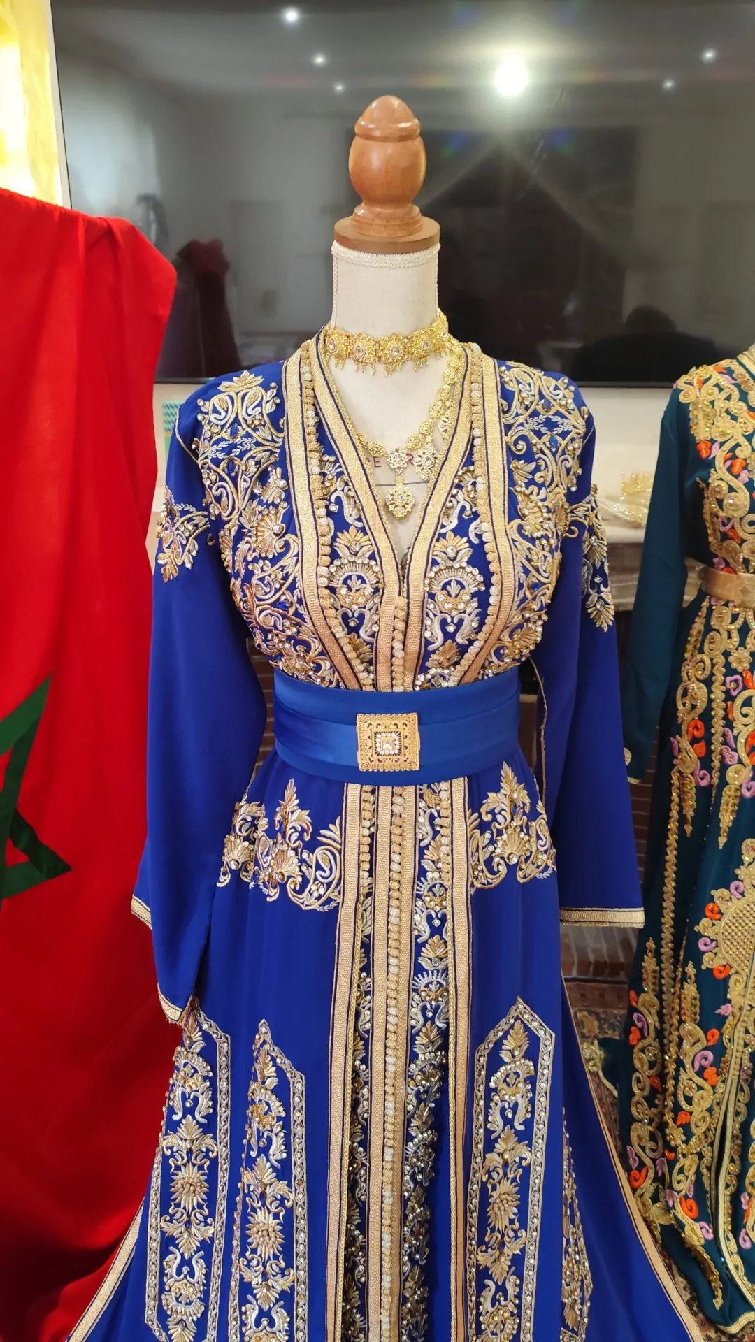 caftan marocain d occasion deux pièces – Image 15