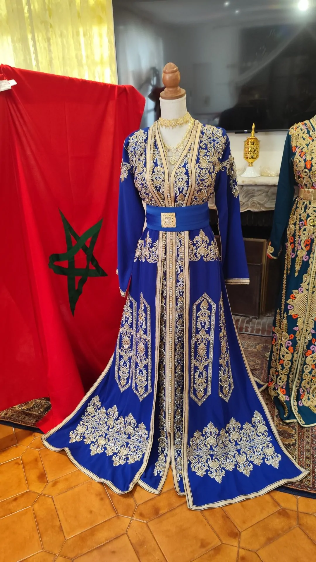 caftan marocain d occasion deux pièces – Image 2
