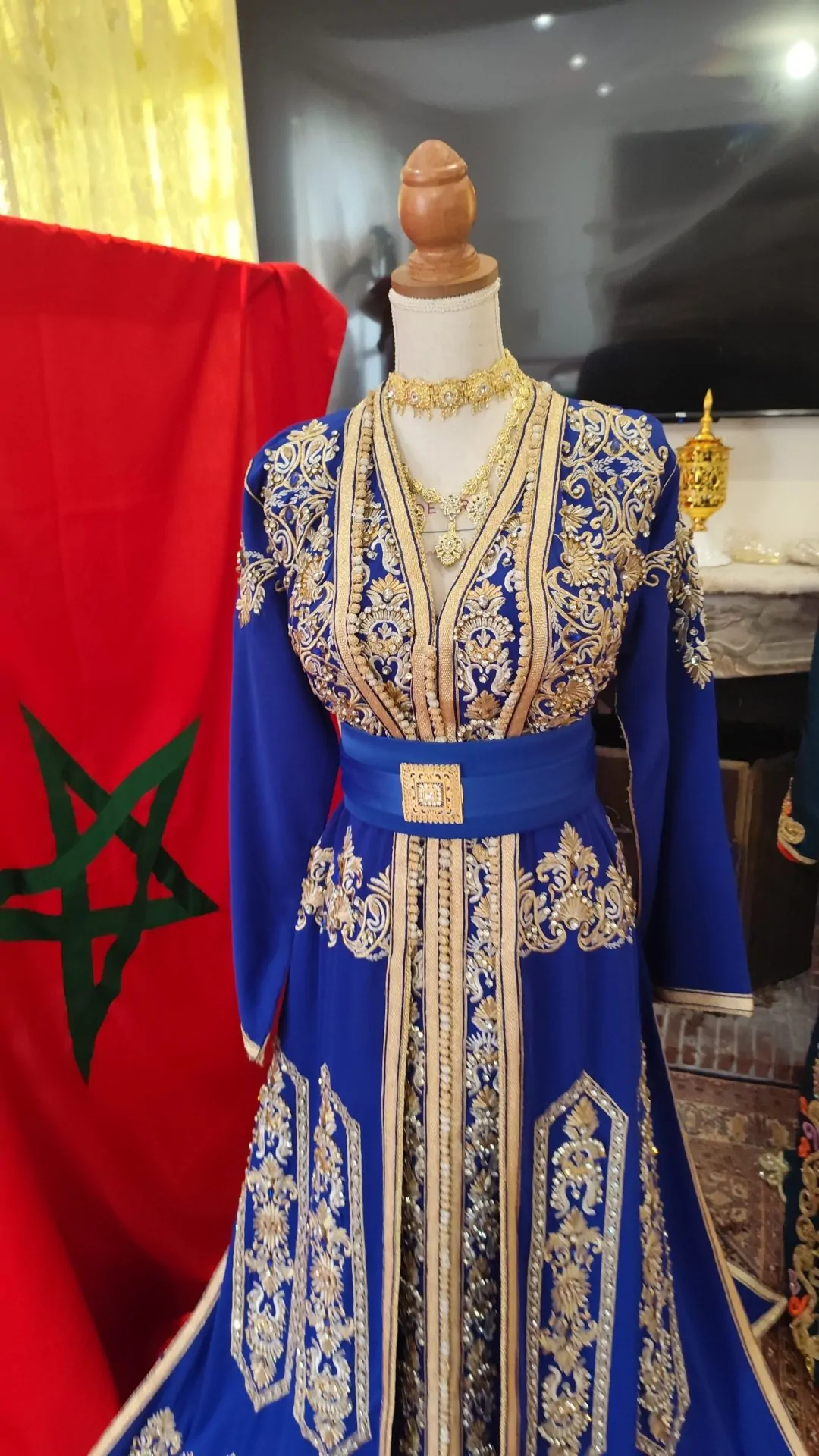 caftan marocain d occasion deux pièces – Image 4