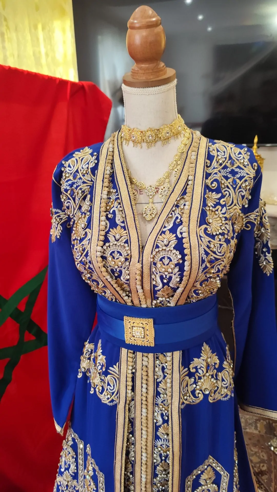 caftan marocain d occasion deux pièces – Image 7