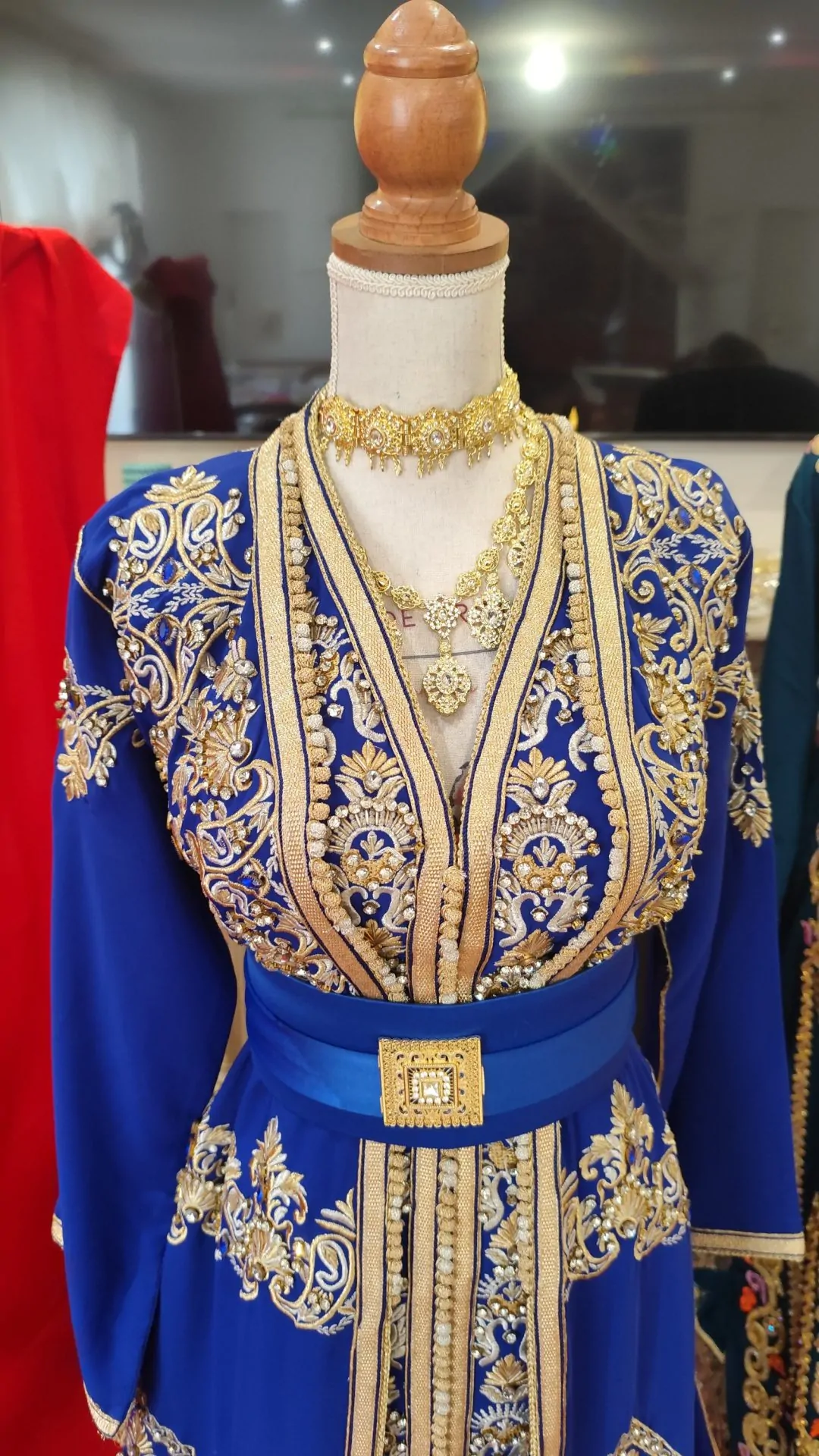 caftan marocain d occasion deux pièces – Image 11